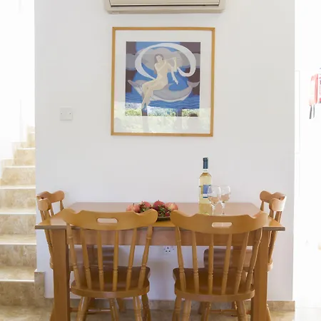 Eliofos Elegant Maisonettes