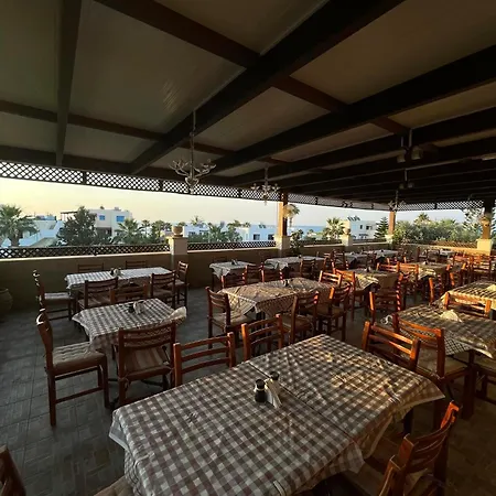 Eliofos Elegant Maisonettes Appart hôtel 4*