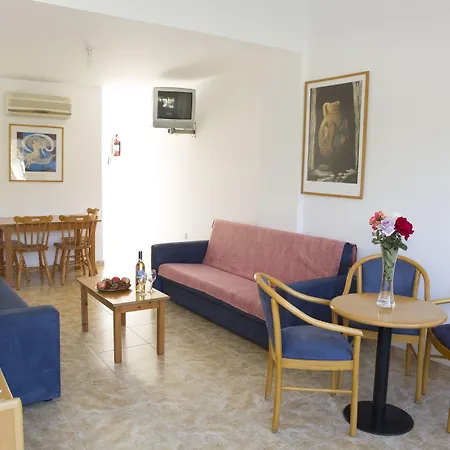 Eliofos Elegant Maisonettes Appart hôtel 4*