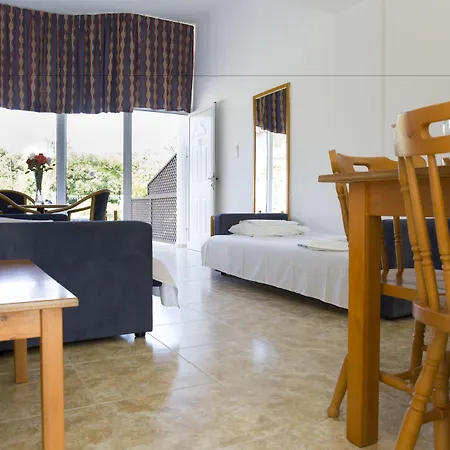 Eliofos Elegant Maisonettes Polis