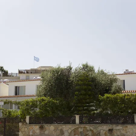 Eliofos Elegant Maisonettes