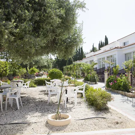 Eliofos Elegant Maisonettes 4* Polis