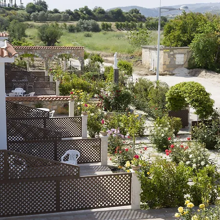 Eliofos Elegant Maisonettes Lägenhetshotell Polis