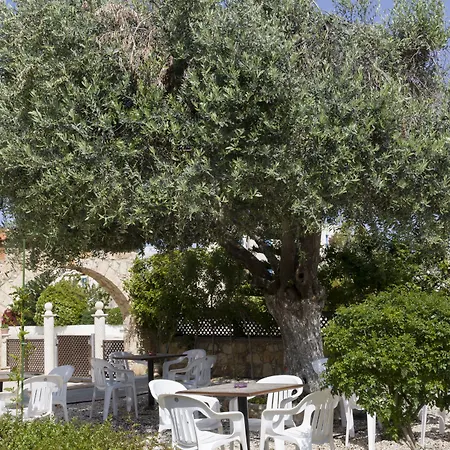 Lägenhetshotell Eliofos Elegant Maisonettes 4*