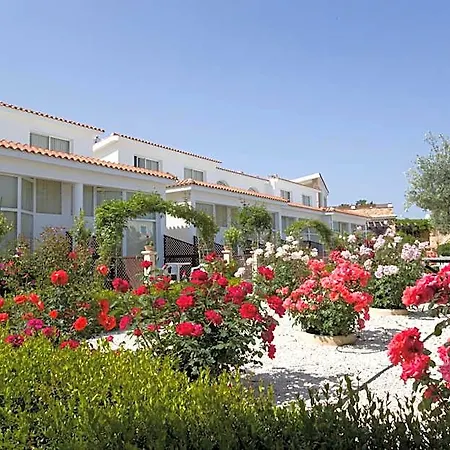 Eliofos Elegant Maisonettes Aparthotel 4*
