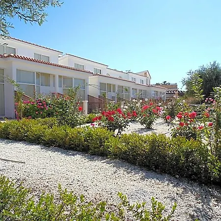 Aparthotel Eliofos Elegant Maisonettes