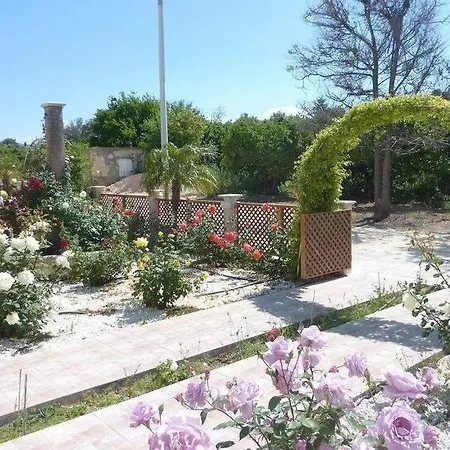Eliofos Elegant Maisonettes Appart hôtel