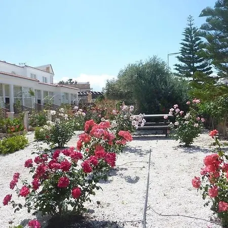 Eliofos Elegant Maisonettes 2*