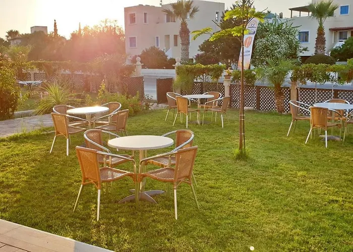 Eliofos Elegant Maisonettes アパートホテル Polis