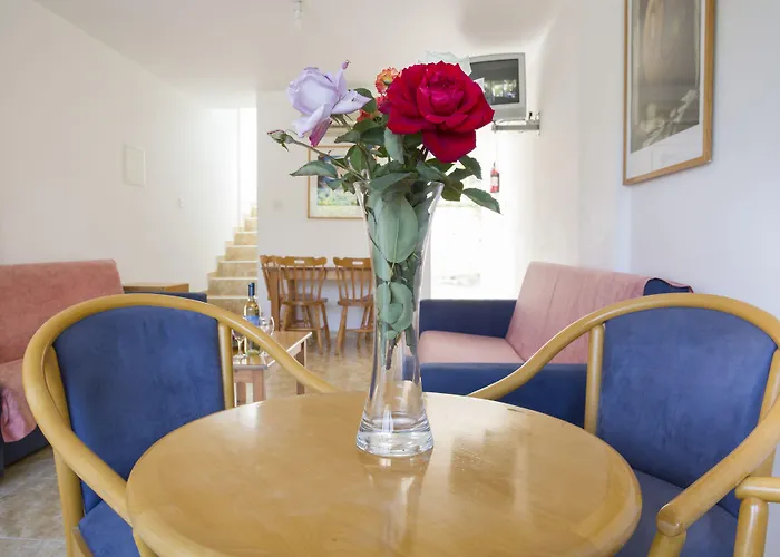 Eliofos Elegant Maisonettes 4* Polis