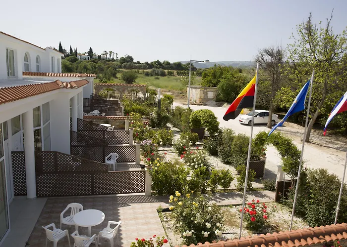 アパートホテル Eliofos Elegant Maisonettes Polis