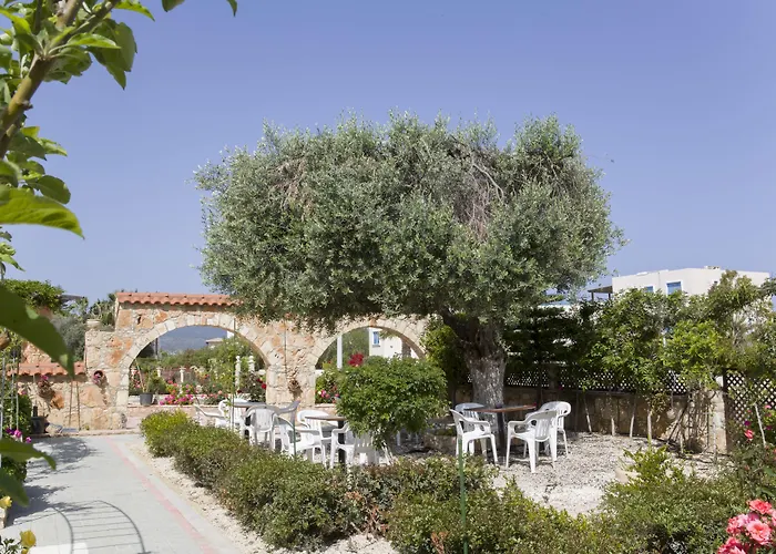 Eliofos Elegant Maisonettes アパートホテル 4*