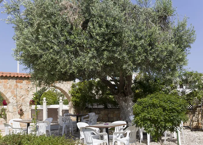 アパートホテル Eliofos Elegant Maisonettes 4*