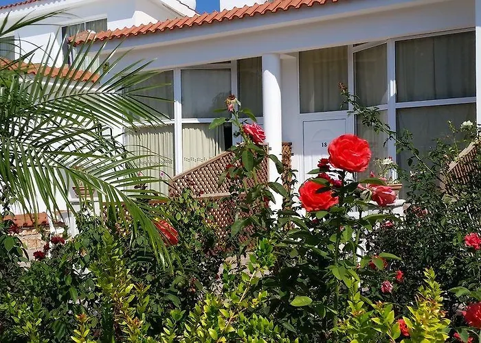 Eliofos Elegant Maisonettes アパートホテル Polis