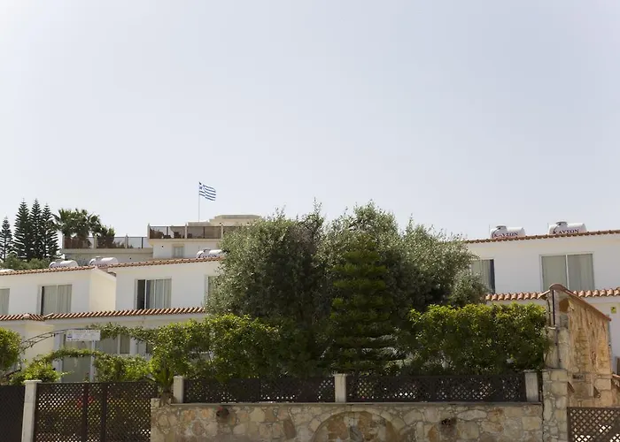 Eliofos Elegant Maisonettes 4*